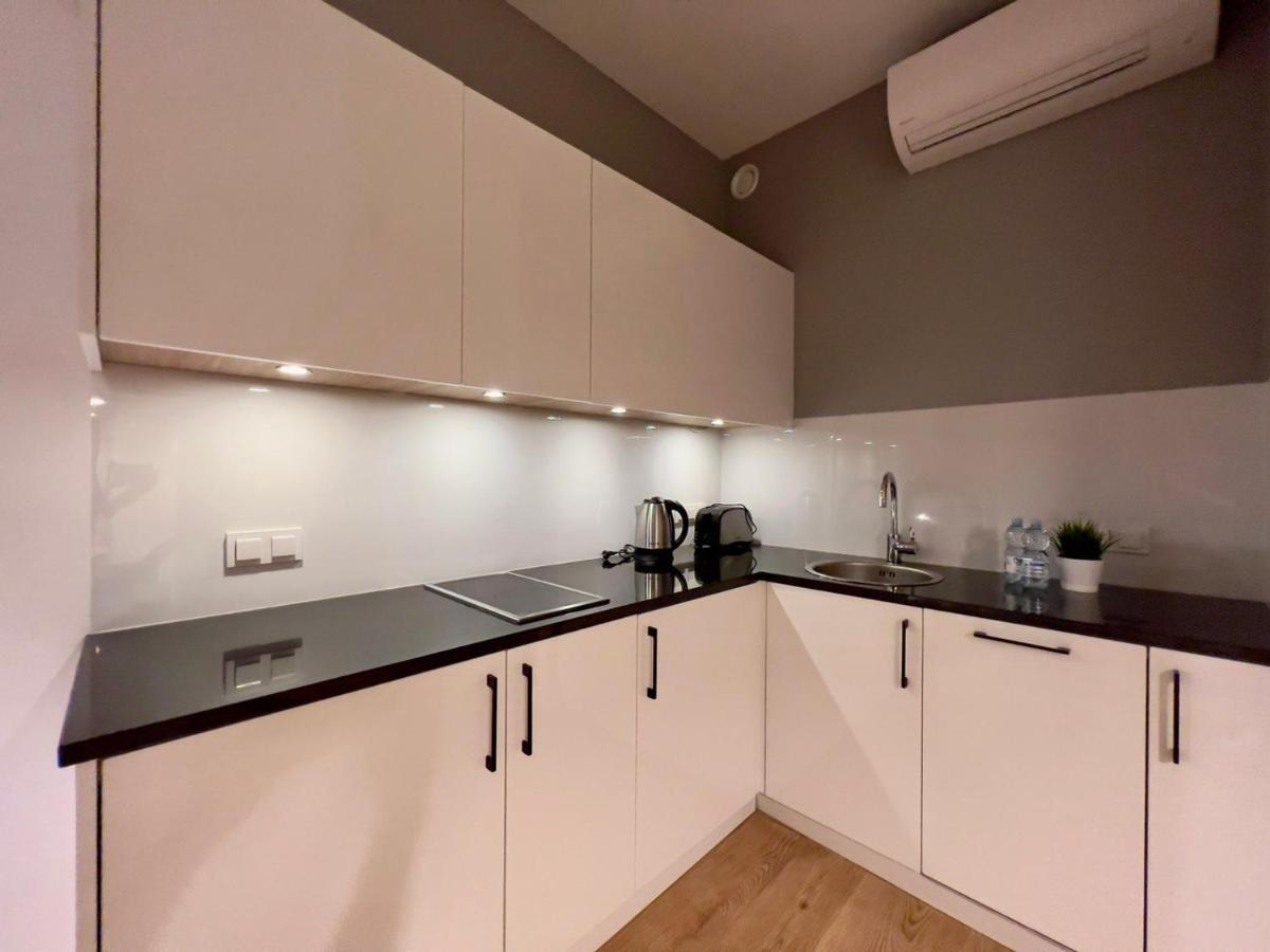 K22 Slawinska 503 Sun-City Apart Warszawa Zewnętrze zdjęcie